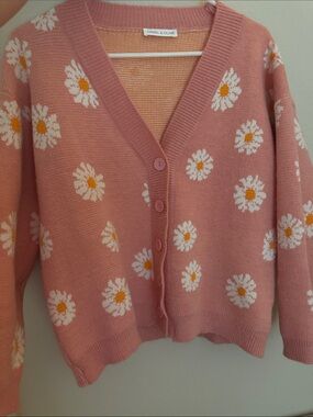 Hazel & Olive Pink Daisy V-Neck Button Cardigan